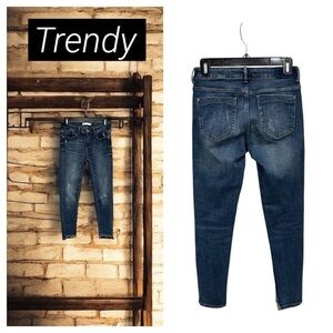 Zara Z1975 MID-RISE SKINNY JEANS size US 2